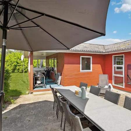 Stunning In With 4 Bedrooms And Wifi Hébergement de vacances Nordenbro Vesteregn